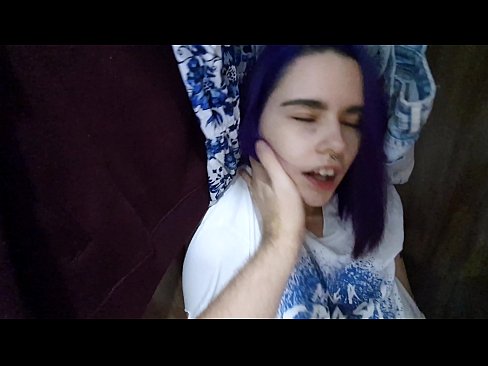 ❤️ 在壁櫥裡找到我姐姐並幫她射精 ☑ 性愛視頻 在色情 zh-tw.poliglass34.ru ❤